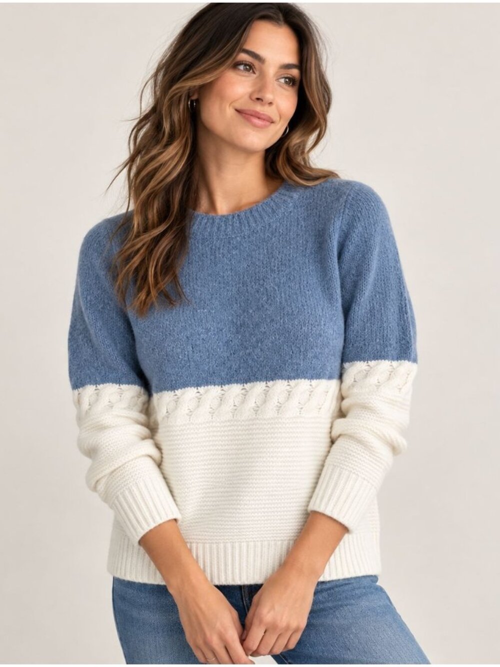 Cyrus Blue Ivory Colorbock Cable Knit Sweater Size M